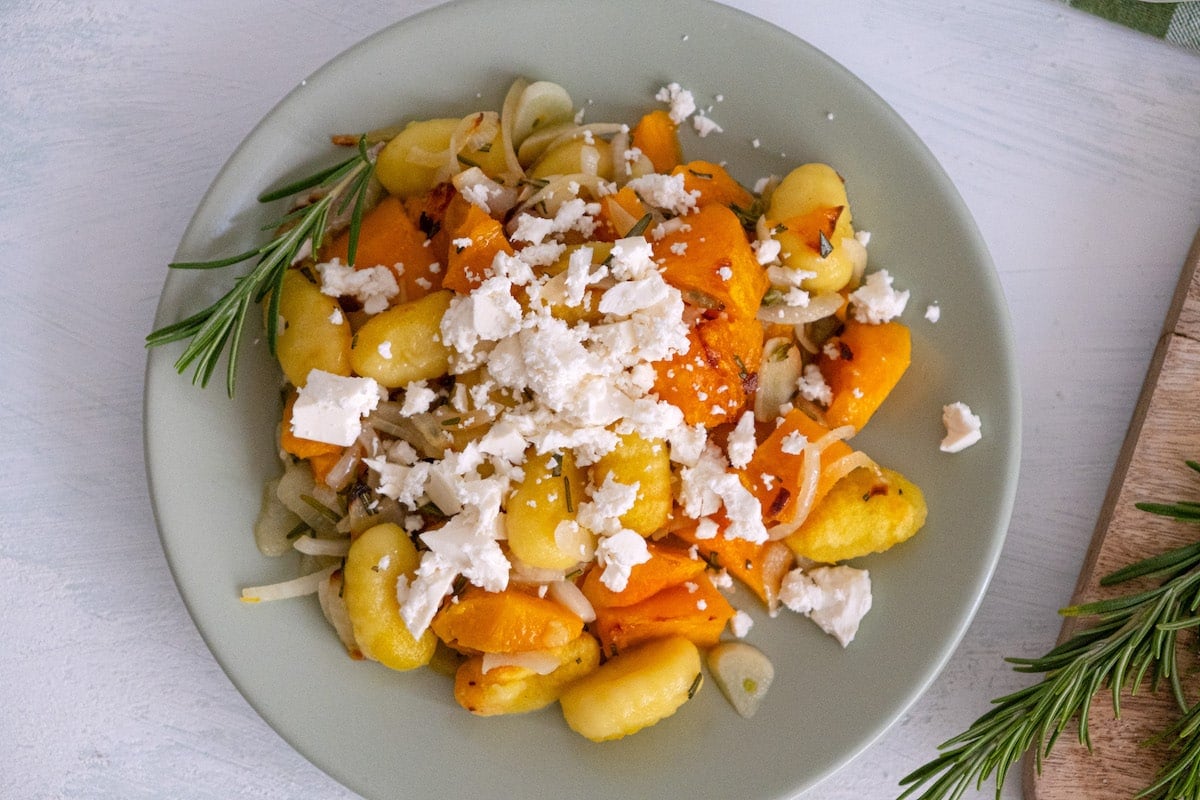gnocchi with feta cheese