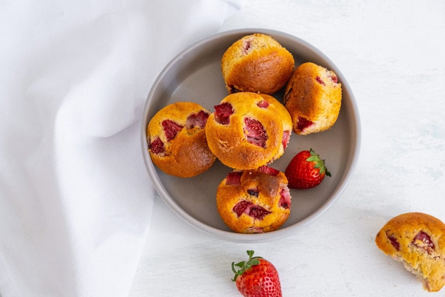 muffins in a gray bowl
