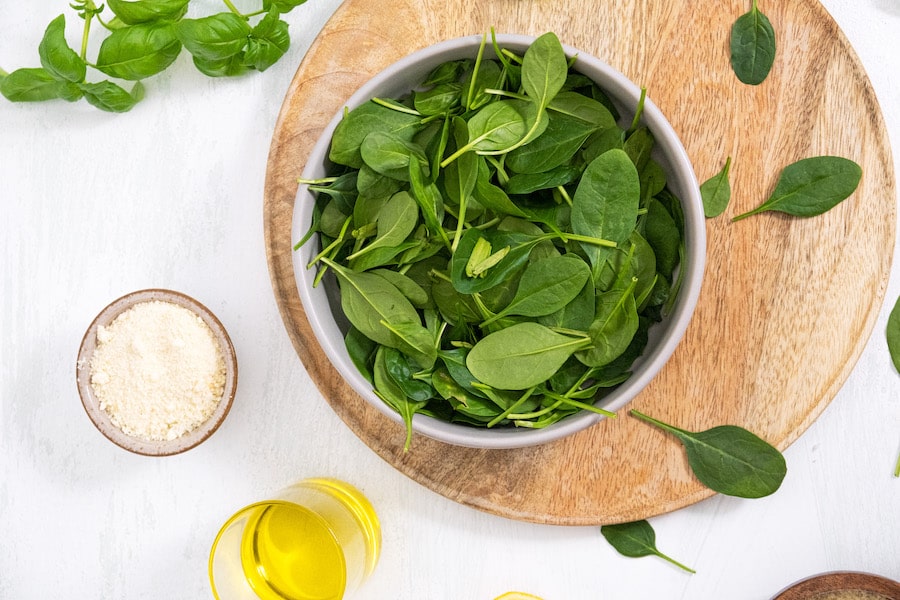 ingredients for spinach pesto